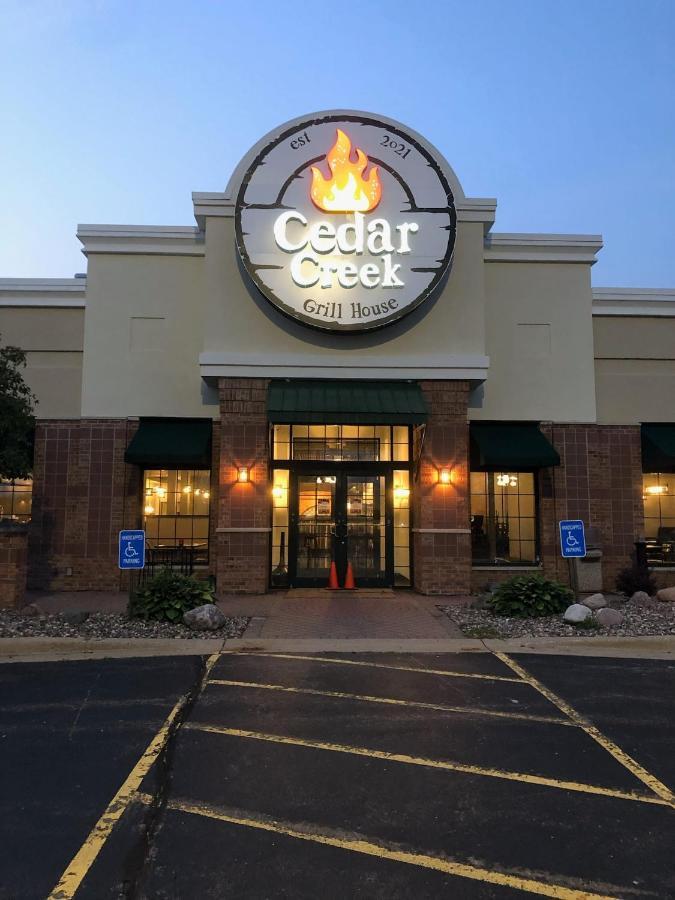 Holiday Inn & Suites Wausau-Rothschild By Ihg מראה חיצוני תמונה