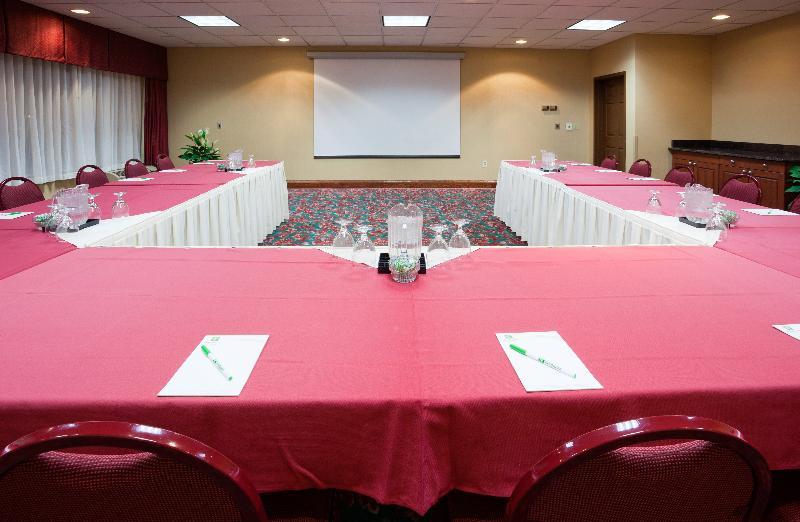 Holiday Inn & Suites Wausau-Rothschild By Ihg מראה חיצוני תמונה
